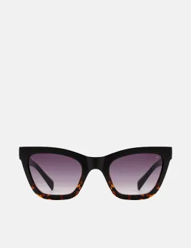 A.Kjaerbede Big Kanye Sunglasses - Black/Demi Tortoise