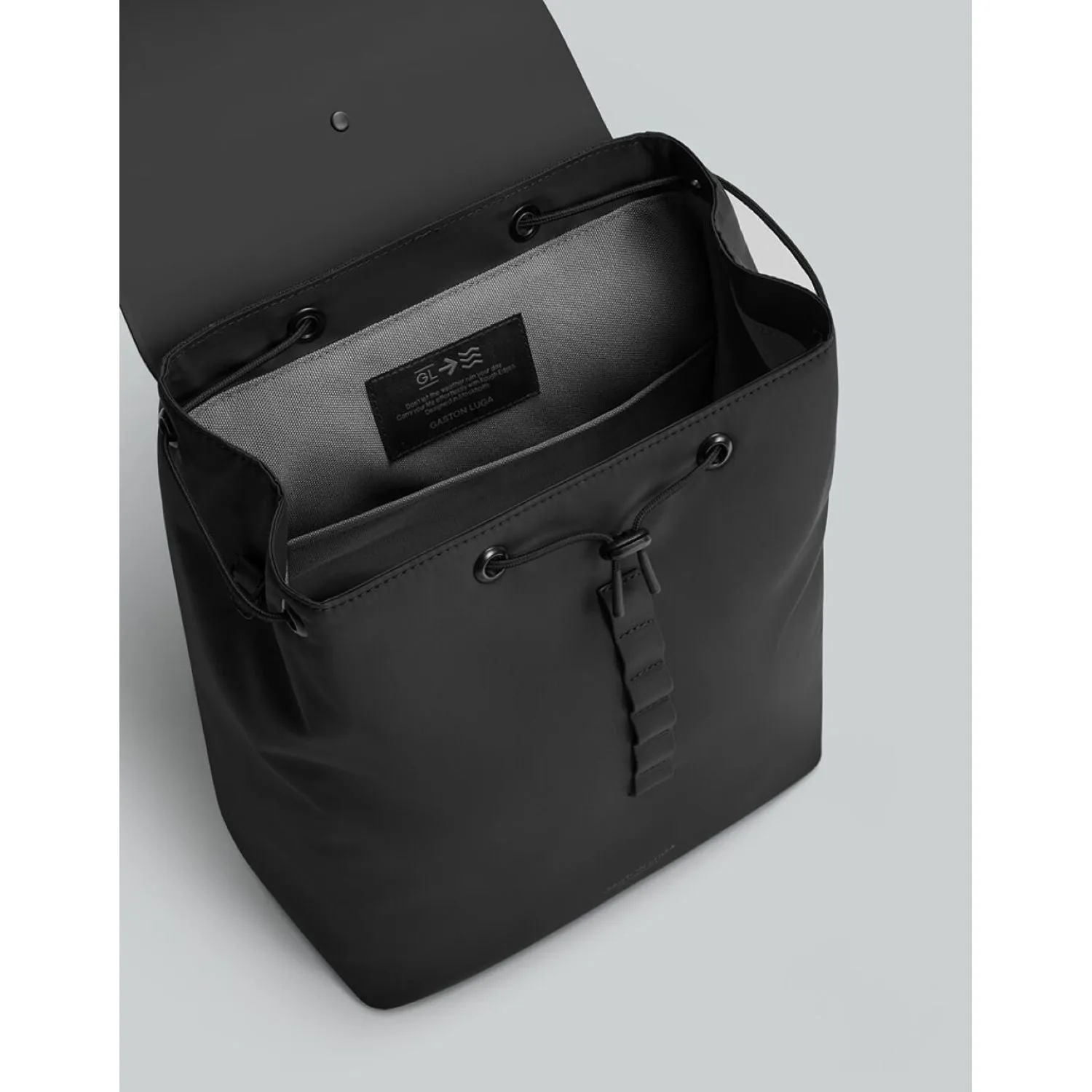 Gaston Luga Dash Bucket Backpack
