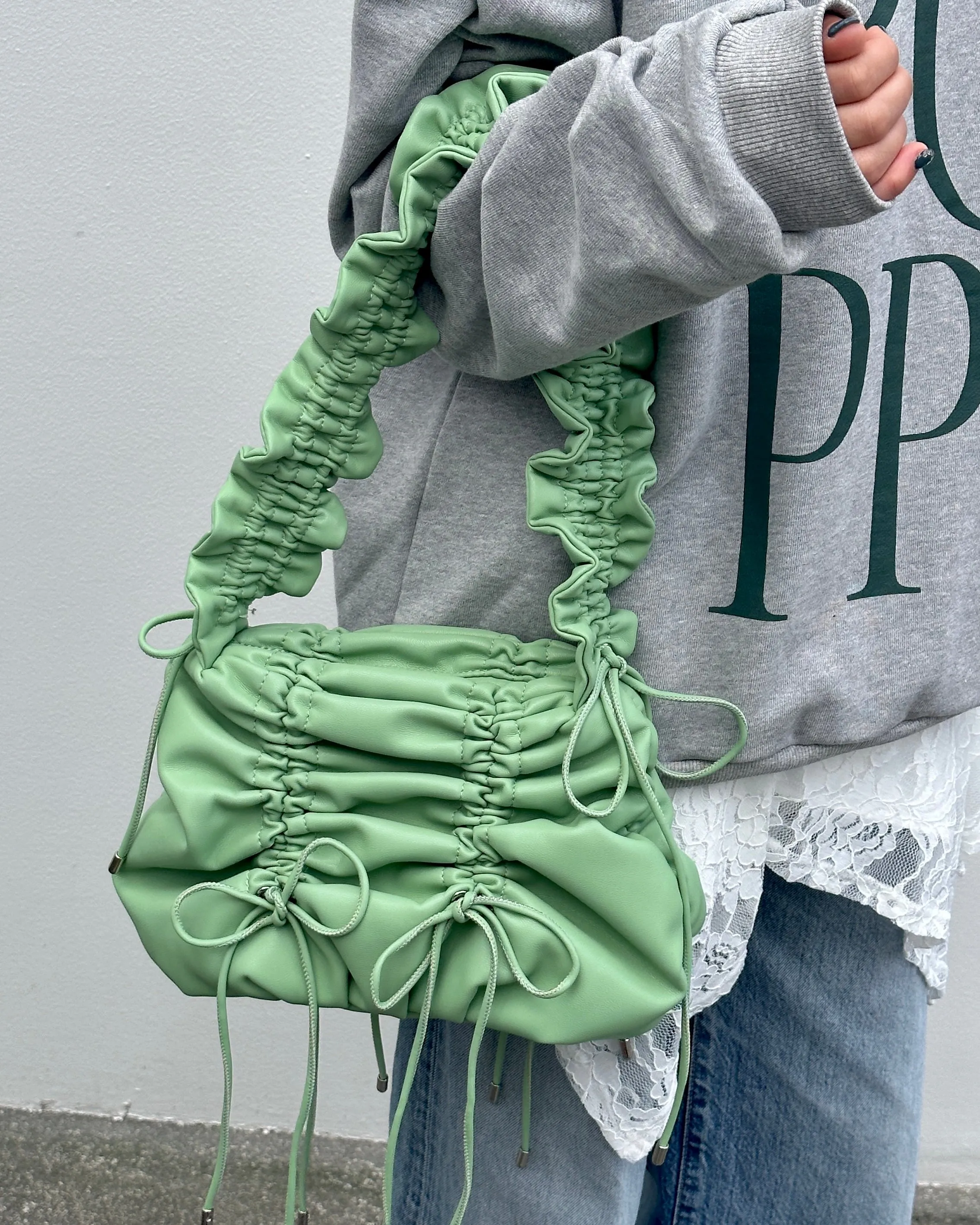 Gather ribbon bag (yellow / green)